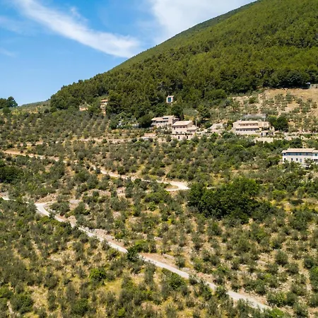 Casa Olivi * Campello sul Clitunno
